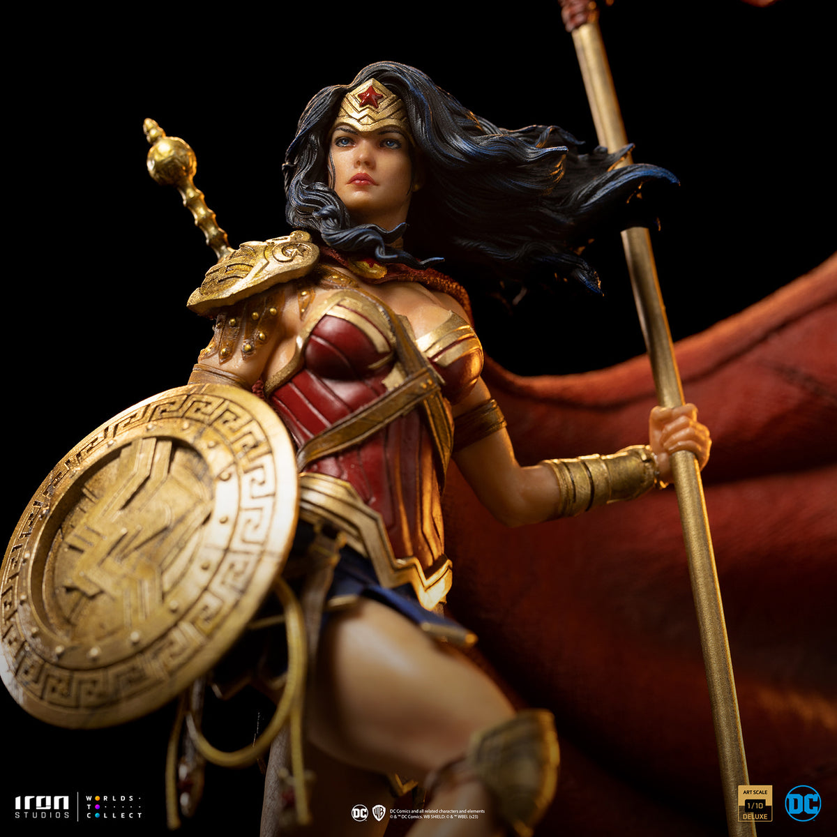 PRE-ORDER: WONDER WOMAN UNLEASHED ART SCALE