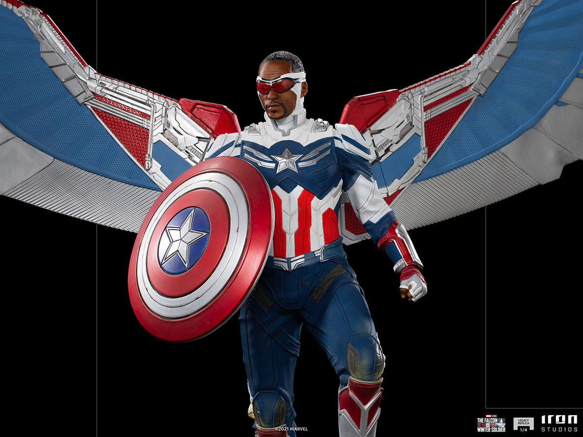 CAPTAIN AMERICA SAM WILSON LEGACY STATUE