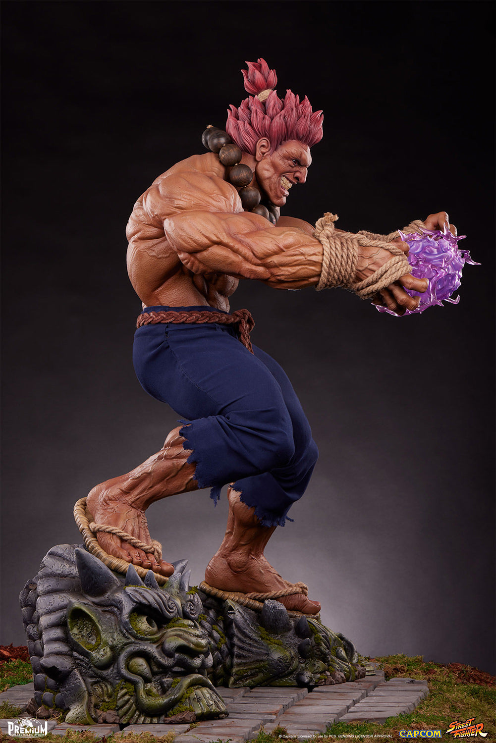 PRE-ORDER: AKUMA 1/2 SCALE STATUE