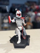 Load image into Gallery viewer, ANIMATED ARC TROOPER CAPTAIN MAQUETTE