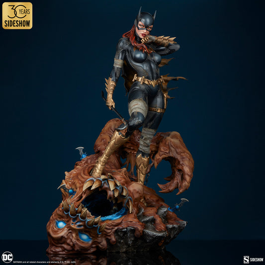 PRE-ORDER: BATGIRL PREMIUM FORMAT STATUE