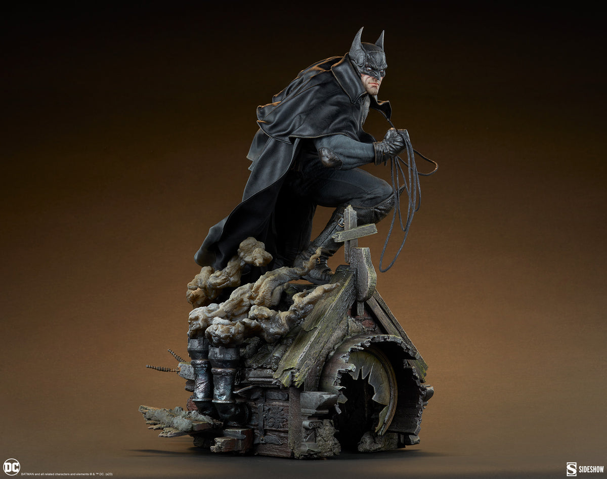 PRE-ORDER: BATMAN: GOTHAM BY GASLIGHT
