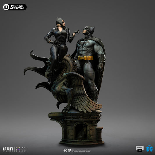 PRE-ORDER: BATMAN AND CATWOMAN SIXTH SCALE DIORAMA