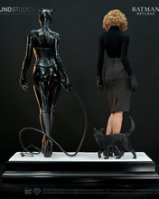 Load image into Gallery viewer, CATWOMAN DUAL VERSION