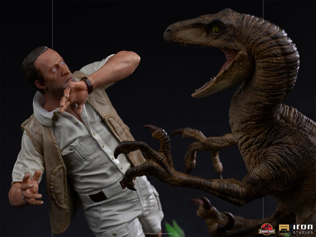 CLEVER GIRL DELUXE ART SCALE