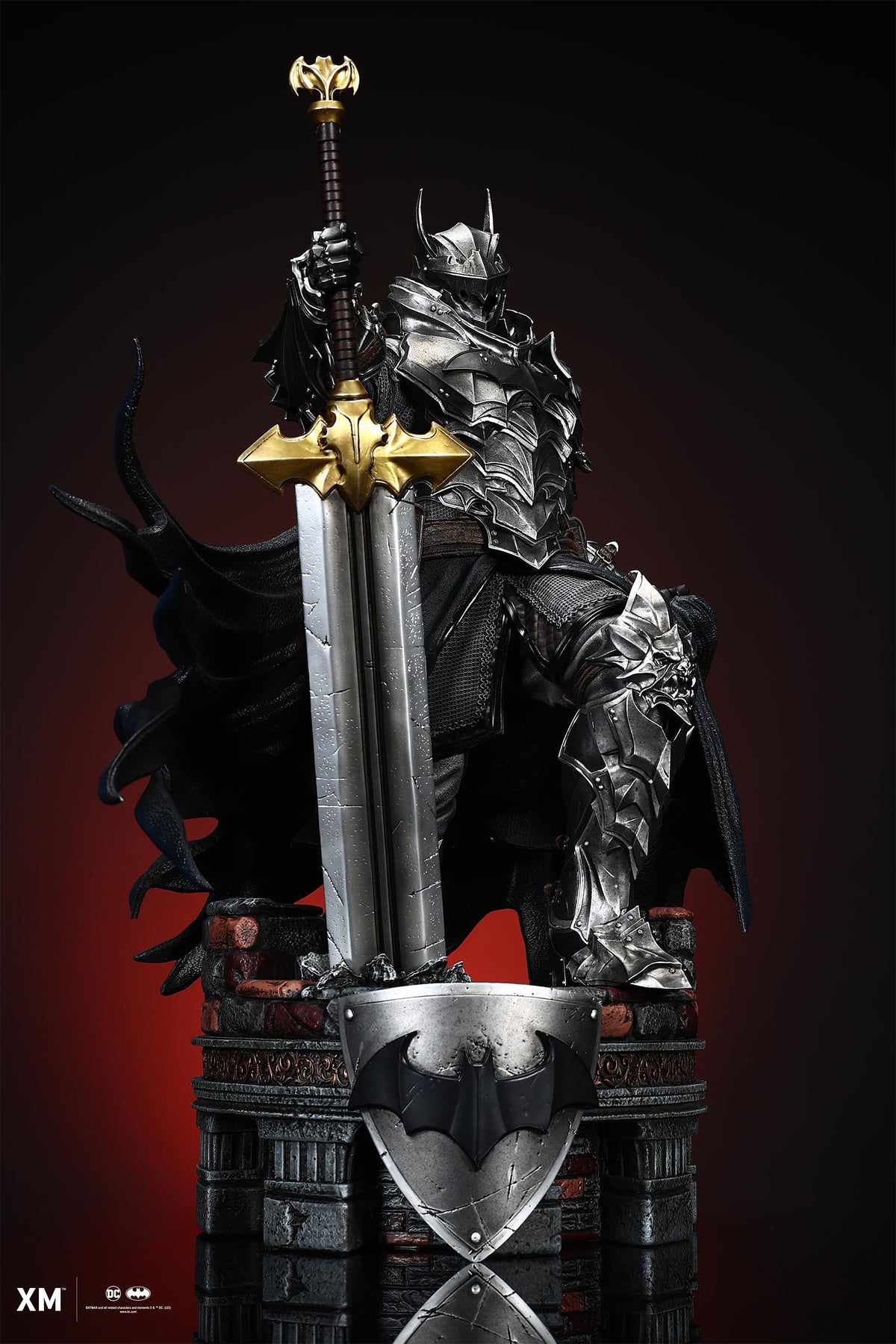 PRE-ORDER: DARK KNIGHTS OF STEEL BRUCE WAYNE