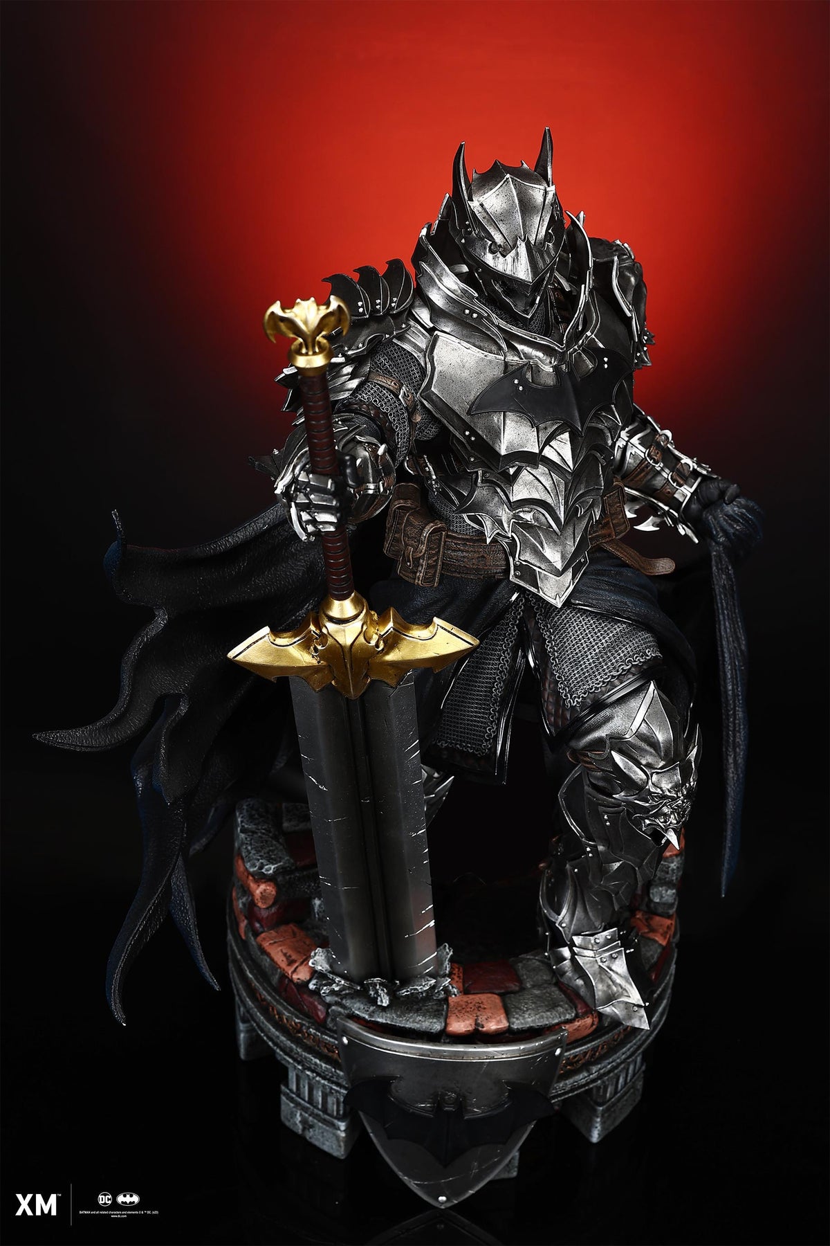 PRE-ORDER: DARK KNIGHTS OF STEEL BRUCE WAYNE