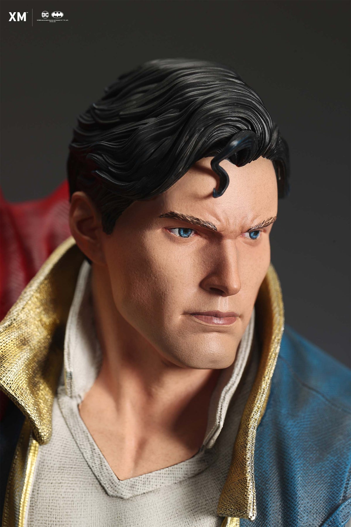 PRE-ORDER: DARK KNIGHTS OF STEEL KAL-EL