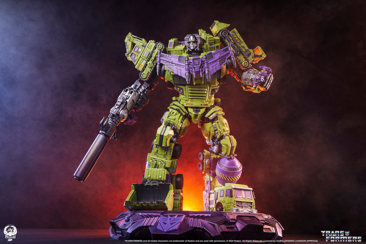 DEVASTATOR MUSEUM SCALE STATUE
