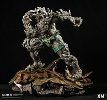 Load image into Gallery viewer, DOOMSDAY SIXTH SCALE STATUE