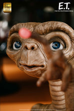 Load image into Gallery viewer, E.T. LIFE SIZE STATUE