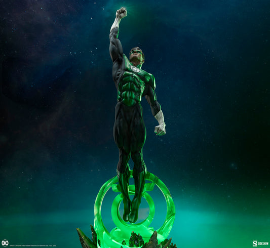 PRE-ORDER: GREEN LANTERN PREMIUM FORMAT STATUE