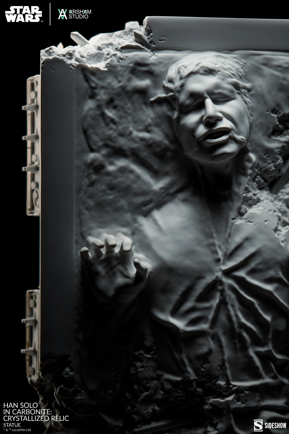 PRE-ORDER: HAN IN CARBONITE CRYSTALLIZED RELIC STATUE