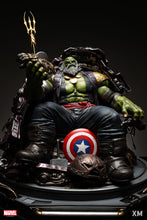 Load image into Gallery viewer, MAESTRO VERSION A STATUE