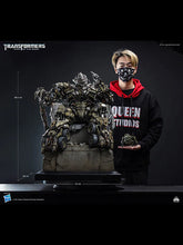 Load image into Gallery viewer, PRE-ORDER: MEGATRON ON THRONE