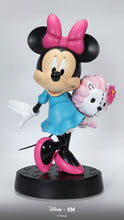 Load image into Gallery viewer, MINNIE MOUSE SINGAPORE EDITION COLORED VERSION
