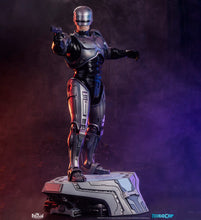 Load image into Gallery viewer, PRE-ORDER: ROBOCOP DELUXE 1/3 SCALE  STATUE