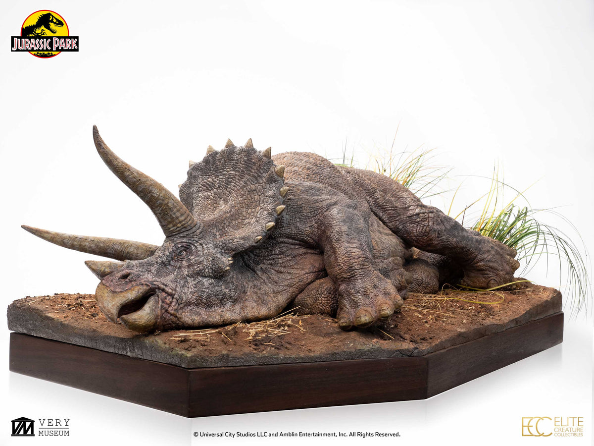PRE-ORDER: SICK TRICERATOPS MAQUETTE