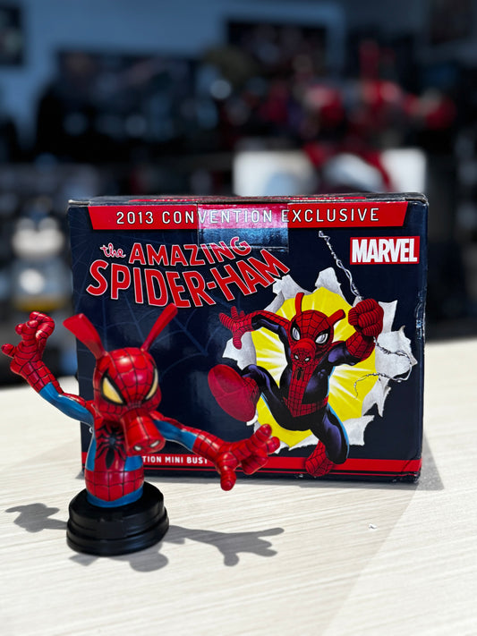 THE AMAZING SPIDER-HAM 2013 CON EXCLUSIVE