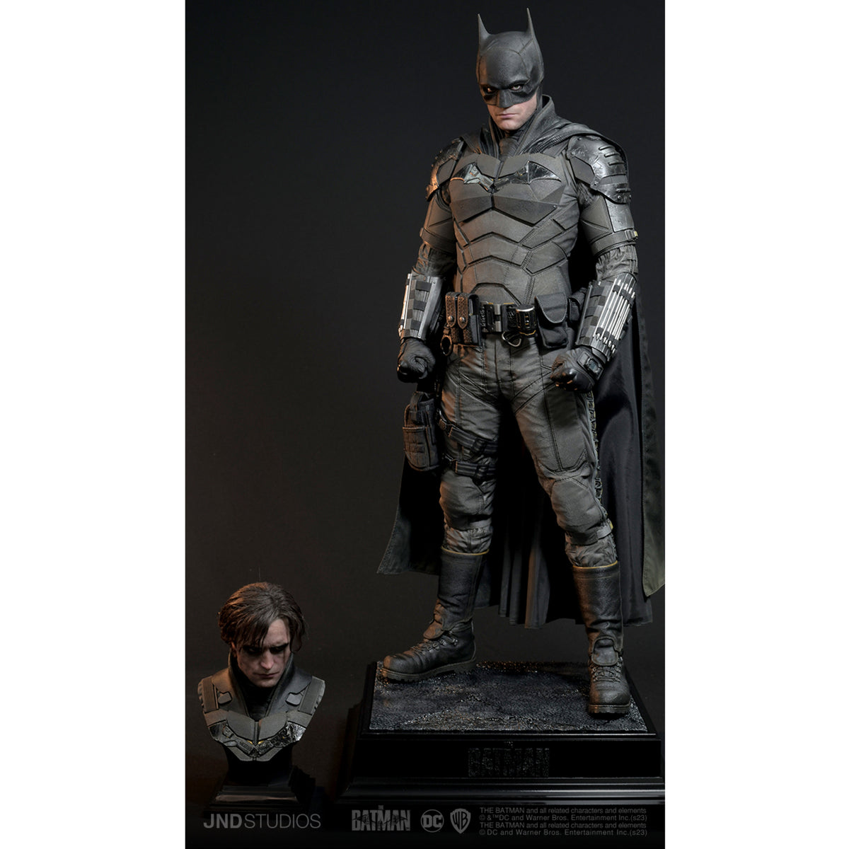 THE BATMAN HYPERREAL STATUE