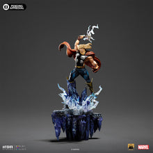 Load image into Gallery viewer, PRE-ORDER: THOR INFINITY GAUNTLET DELUXE ART SCALE