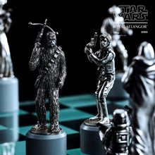 Load image into Gallery viewer, STAR WARS CHESS SET