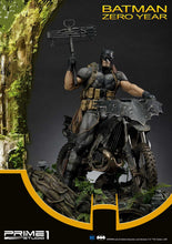 Load image into Gallery viewer, BATMAN ZERO YEAR