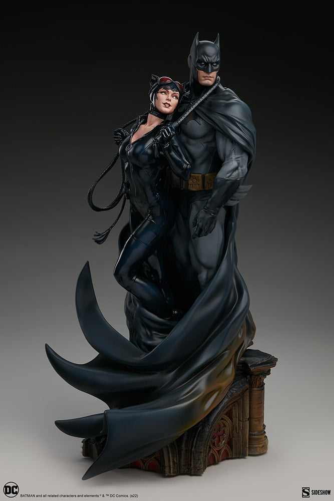 PRE-ORDER: BATMAN AND CATWOMAN
