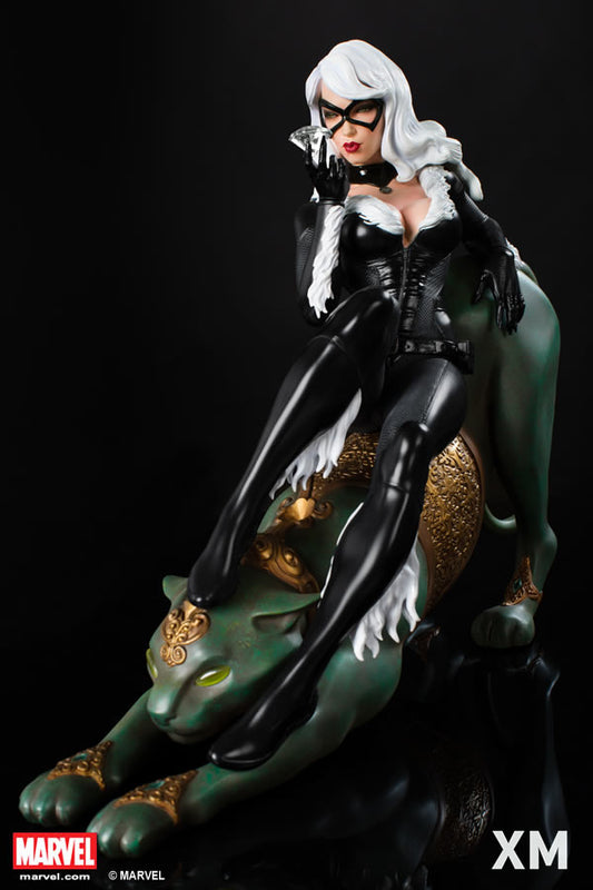 BLACK CAT