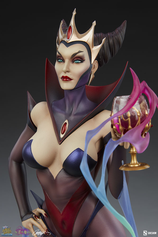PRE-ORDER: EVIL QUEEN STATUE