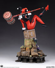 Load image into Gallery viewer, PRE-ORDER: HARLEY QUINN 1/4 SCALE MAQUETTE