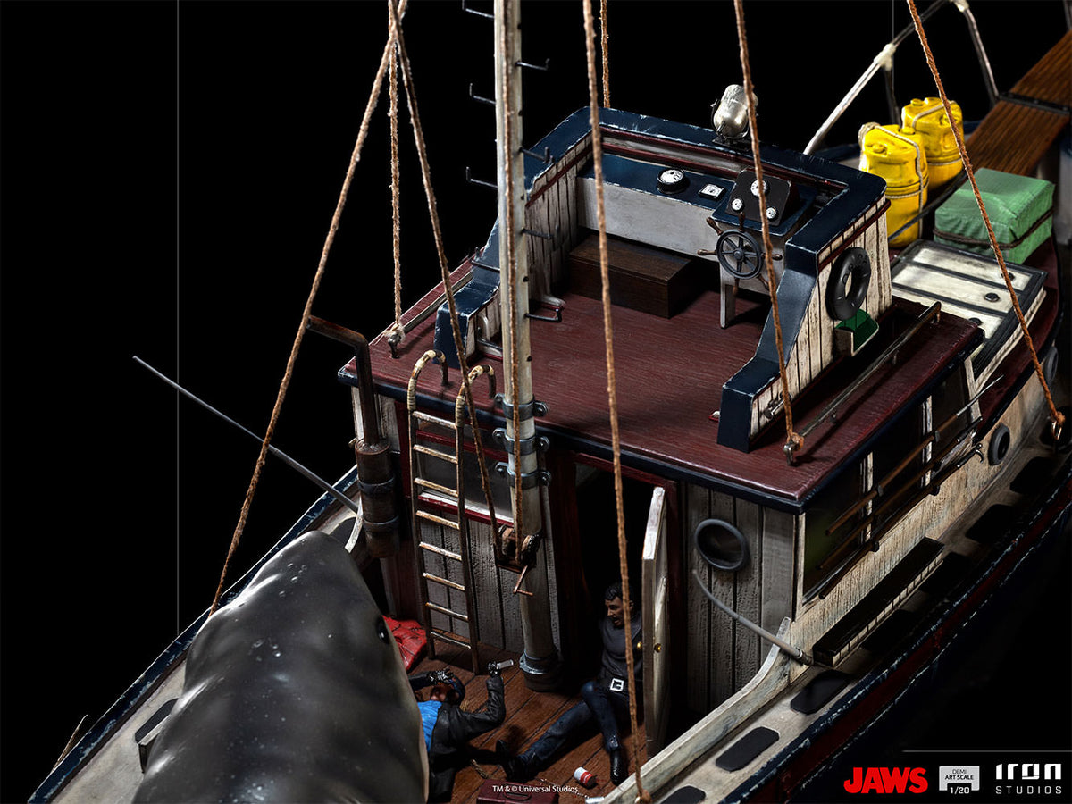 PRE-ORDER: JAWS ATTACK