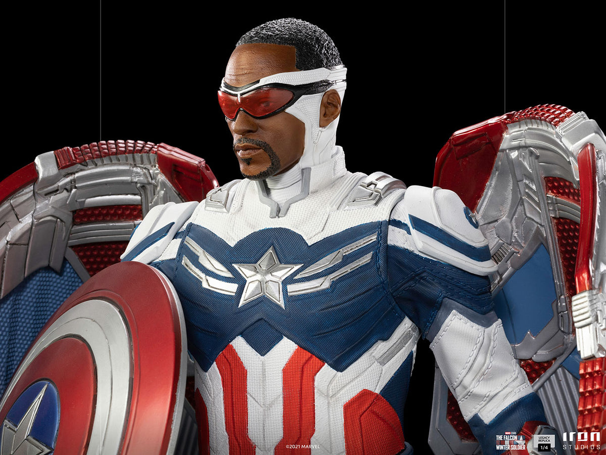 CAPTAIN AMERICA SAM WILSON LEGACY STATUE