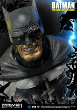 Load image into Gallery viewer, TDKR BATMAN BUST