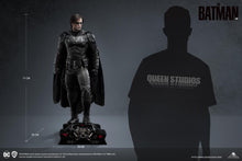 Load image into Gallery viewer, PRE-ORDER: THE BATMAN DELUXE 1/3 SCALE