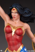 Load image into Gallery viewer, PRE-ORDER: WONDER WOMAN 1/4 MAQUETTE